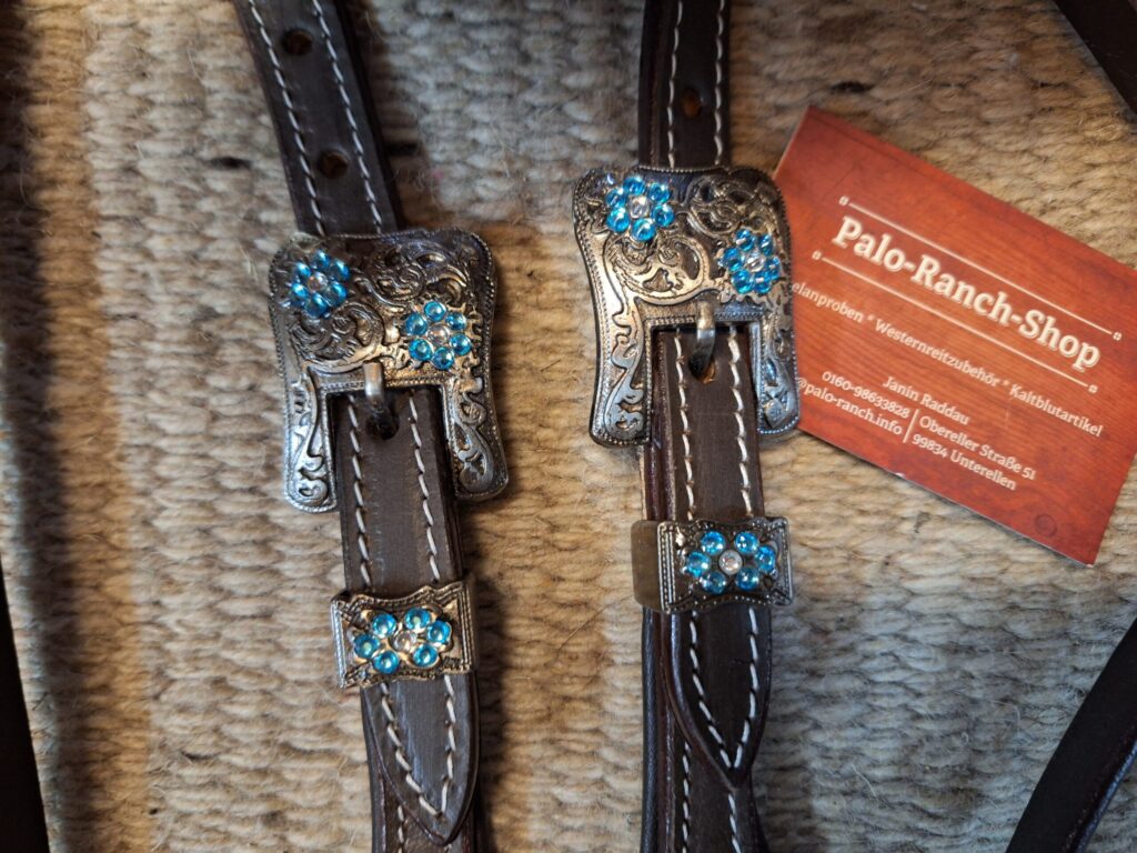 Kaltblut Westerntrense, anatomisch, gepolsternt Türkis, Fell, Strass – Bild 6